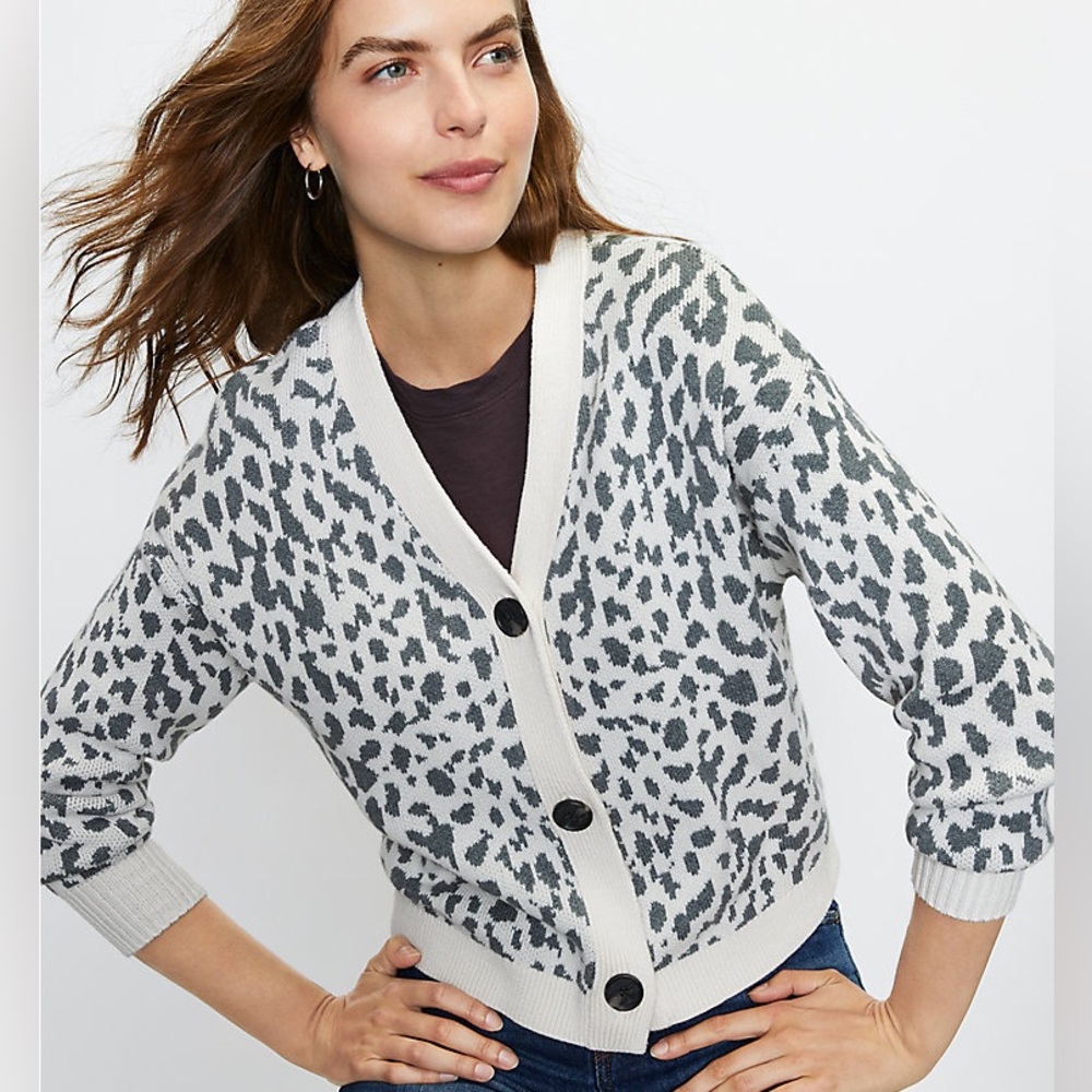 LOFT Gray Leopard Print Cardigan
